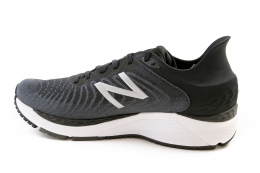 Running Shoes Vancouver - New Balance 